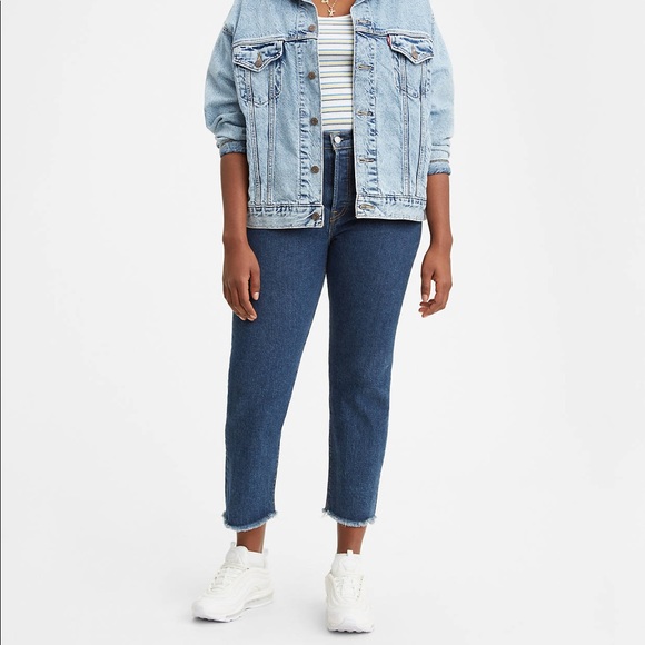 NWT Levi’s Premium Wedgie Straight Frayed Hem - Picture 3 of 7